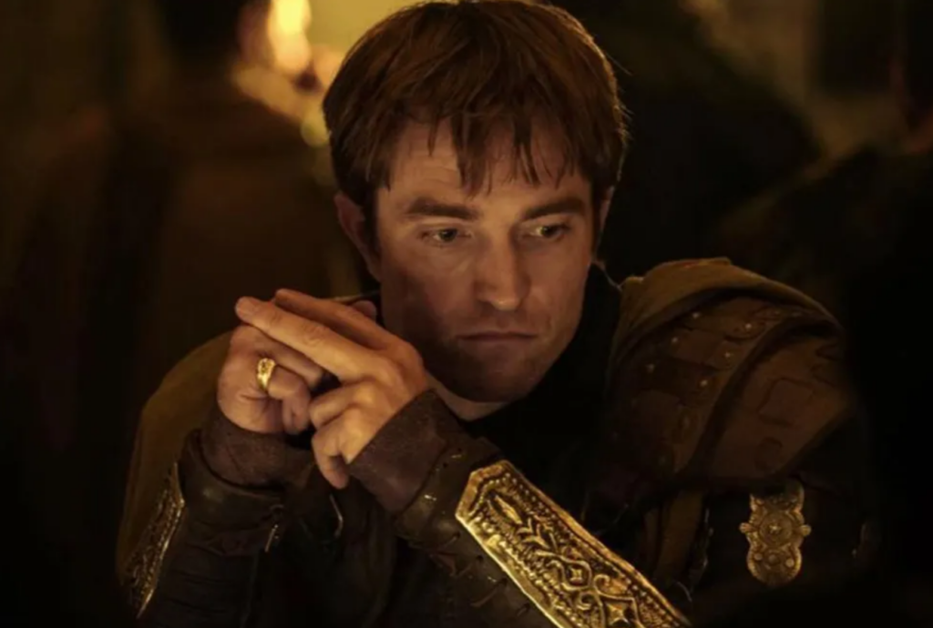Robert Pattinson se luce en cualquier critica de la odisea de Christopher Nolan