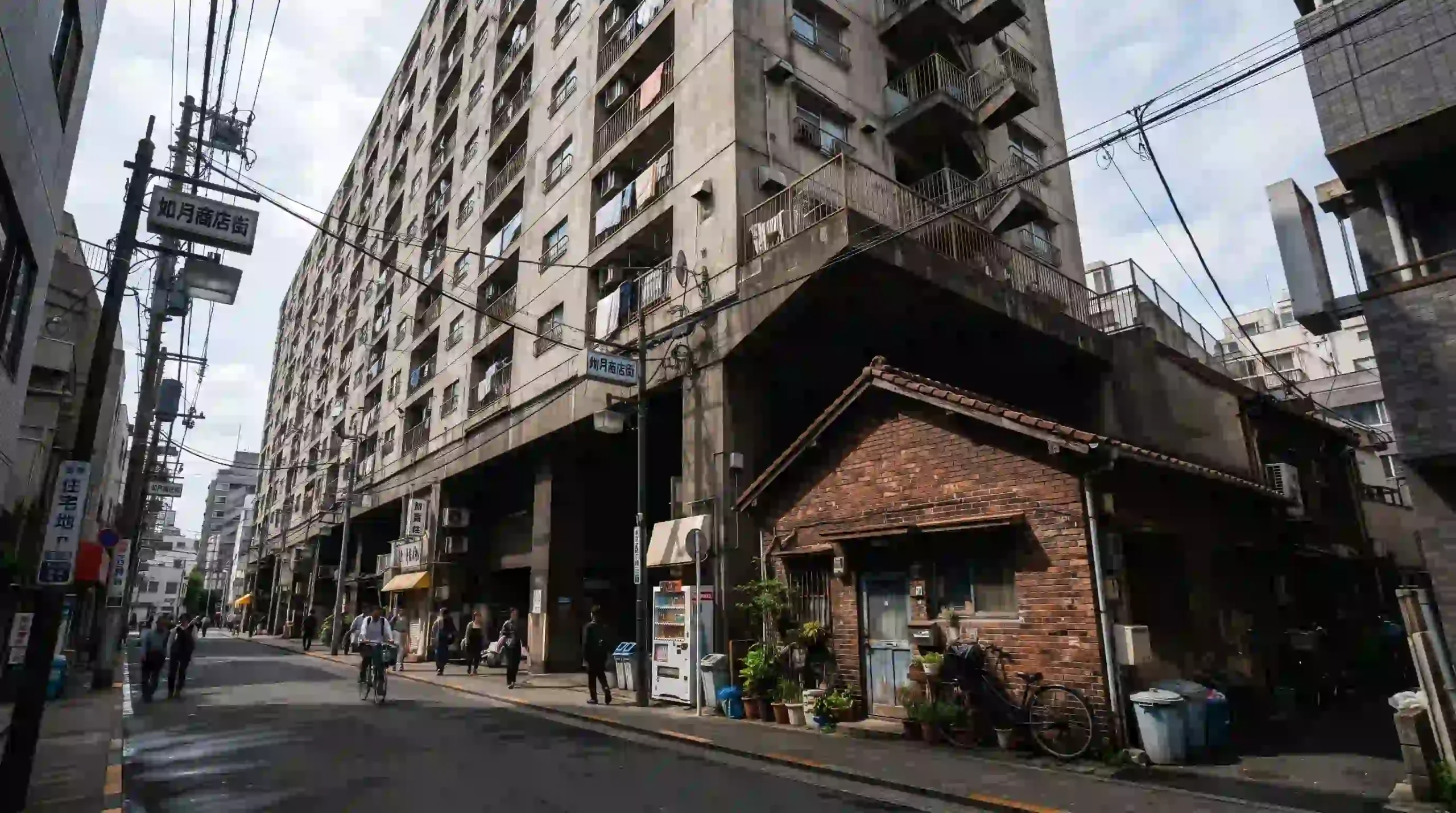 VIVIR EN EDIFICIOS - ¿Quien fue el de la idea?